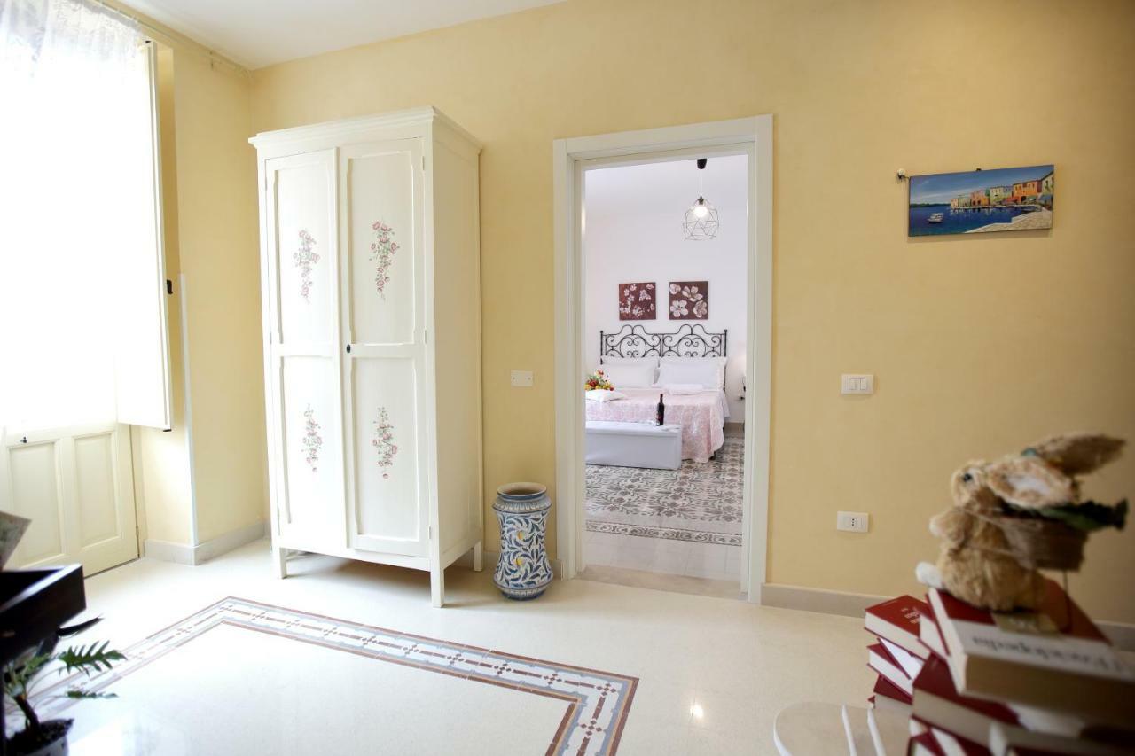 "Suliscenti" Dimora Siciliana B&B 阿沃拉 外观 照片