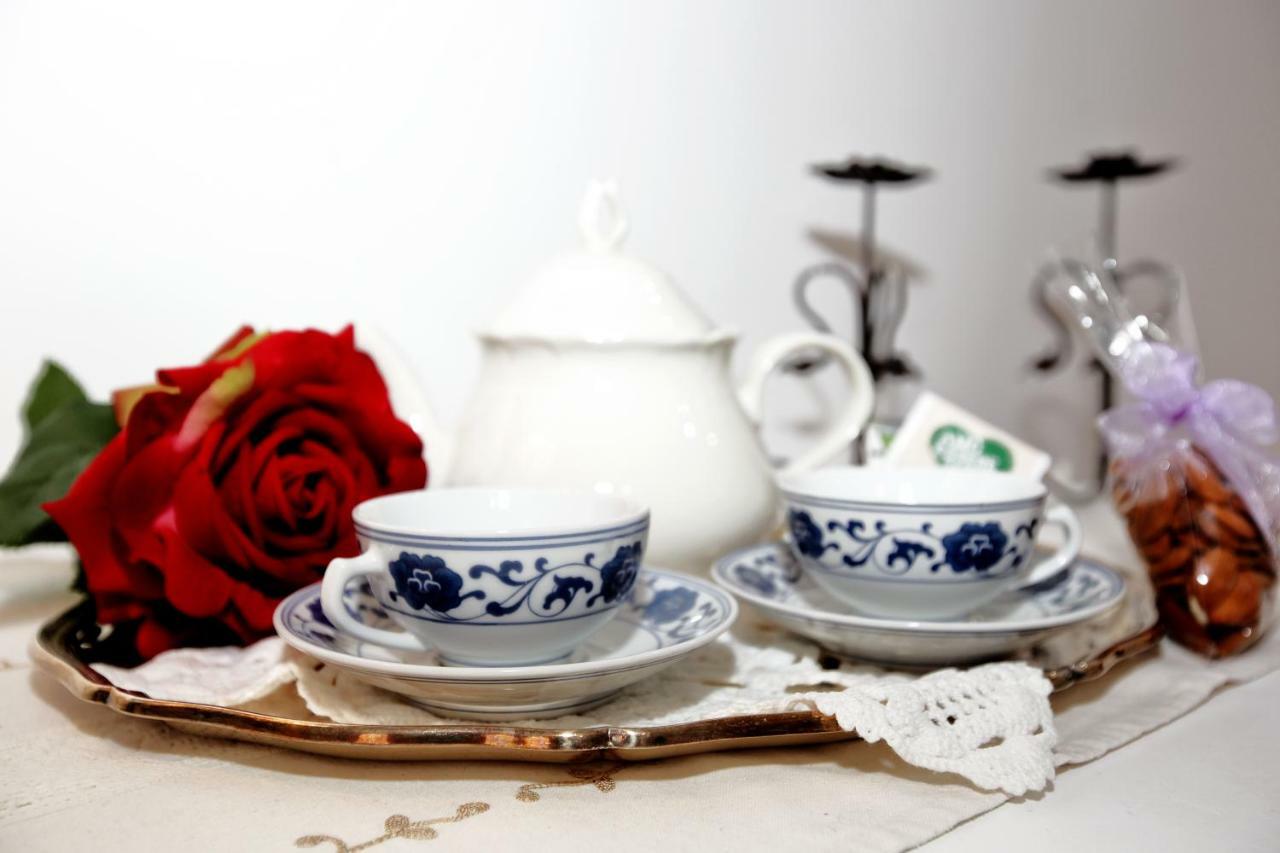 "Suliscenti" Dimora Siciliana B&B 阿沃拉 外观 照片